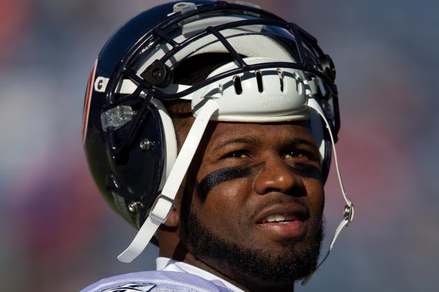 5 Chicago Bears Who Could Switch Positions in 2012