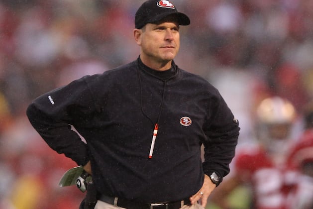 San Francisco 49ers: How Can Jim Harbaugh Best Utilize Randy Moss?