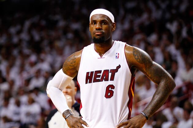 LeBron James and Tiger Woods Take Note: Top 3 Redemption Stories This Decade