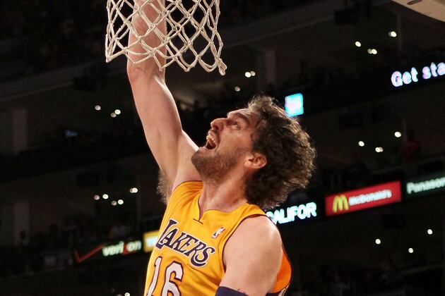 Toronto Raptors: 5 Potential Trades That Could Lead to Playoffs in 2013