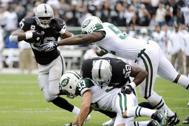 Oakland Raiders: 5 Reasons They Will Make a Playoff Run in 2012