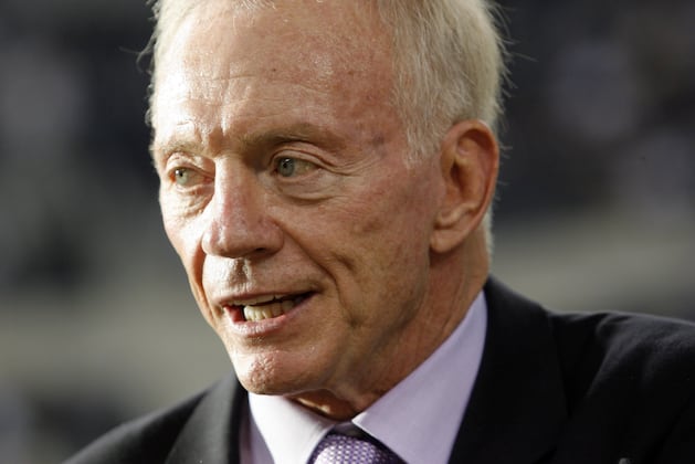 7 Reasons Jerry Jones Will Be NFL GM of the Year in 2012