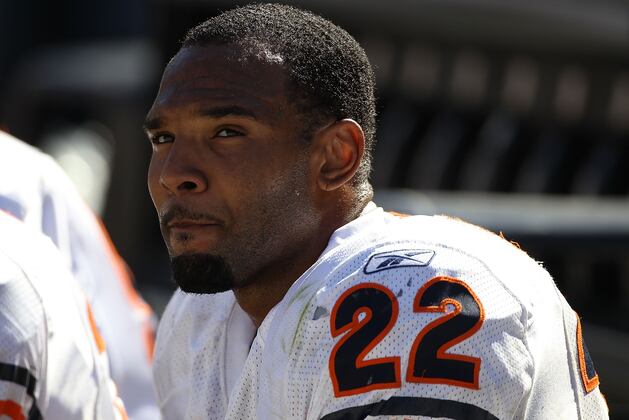 10 NFL Players Who Made Waves by Sitting out of Minicamp