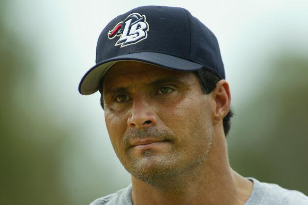15 Questions We Would Love to Ask Jose Canseco