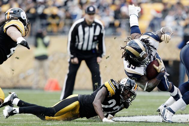 Fantasy Football 2012: 3 Players Who Will Take a Big Step Back in 2012
