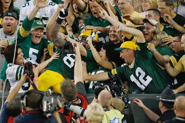 Which Under-the-Radar NFL Players Are the Best to Follow on Twitter?