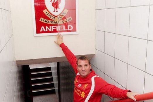 Liverpool Transfer Scenarios: 5 Transfers Reds Can't Let Slip Away