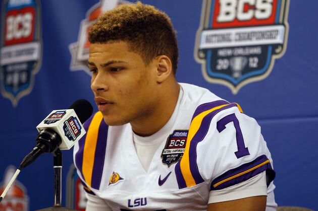 76 Best College Football Folks to Follow on Twitter