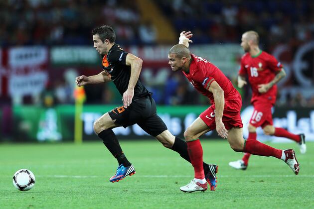 Manchester United Transfer Talk: 4 Players Red Devils Must Pursue