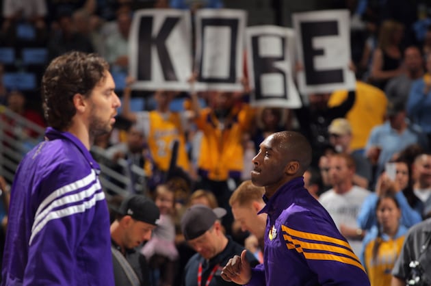 Los Angeles Lakers: Why Title Hopes Still Rest on Kobe Bryant's Shoulders