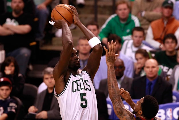 Boston Celtics: Weighing Pros and Cons of Having Kevin Garnett Play Center