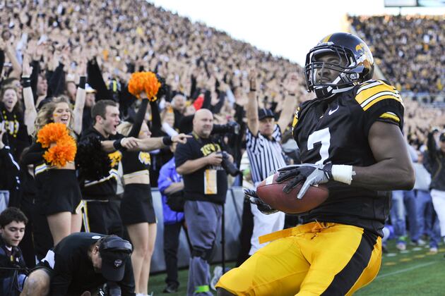 Philadelphia Eagles: Why Marvin McNutt's Strong Camp Will Keep Him on the Roster