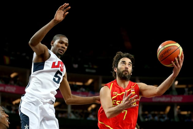 Chicago Bulls: 5 Olympic Standouts the Bulls Should Seriously Reach Out To