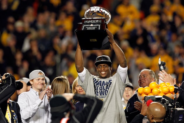 West Virginia Mountaineers: 4 Things a Geno Smith Heisman Win Does for Team