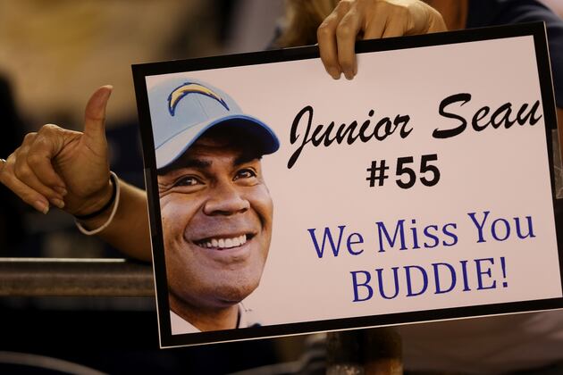 The Biggest Winners and Losers of Chargers Camp, Preseason so Far