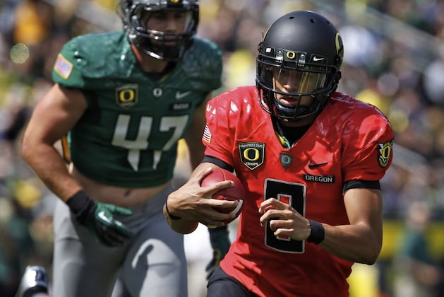 Oregon Ducks Football: Analyzing Pros and Cons of Marcus Mariota Starting at QB