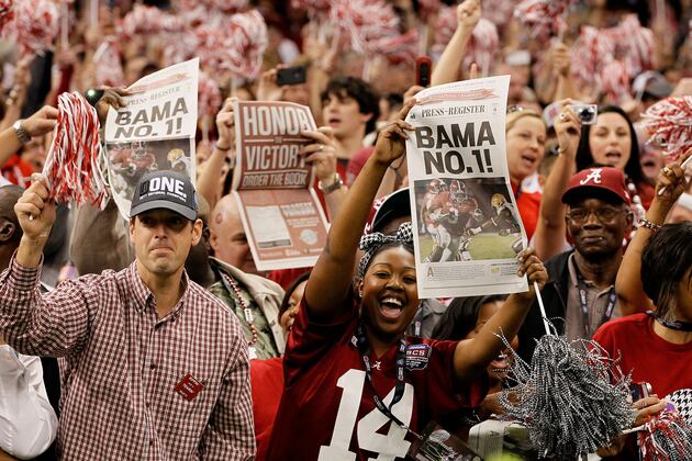 Forecasting the SEC: Predictions, Booze Comparisons and a Twitter Synopsis