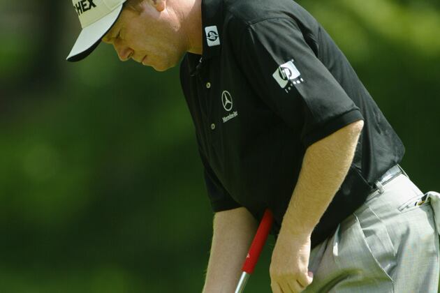 4 Reasons the Belly Putter Should Be Outlawed