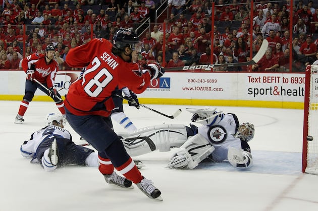 NHL: 5 Free-Agent Signings That Are Poised to Flop in 2012-13