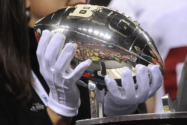 Big Ten Football: Player Award and Conference Champion Predictions for 2012