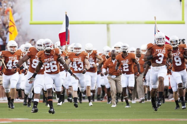 Texas Football: Grading All 22 Starters from the Longhorns' Week 1 Game
