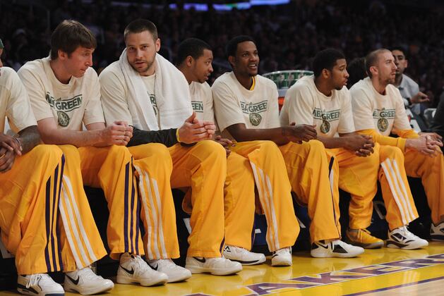 Breaking Down the Roles of the L.A. Lakers Bench