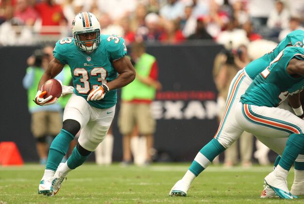 8 Questions That Remain Unanswered for Miami Dolphins After Week 1