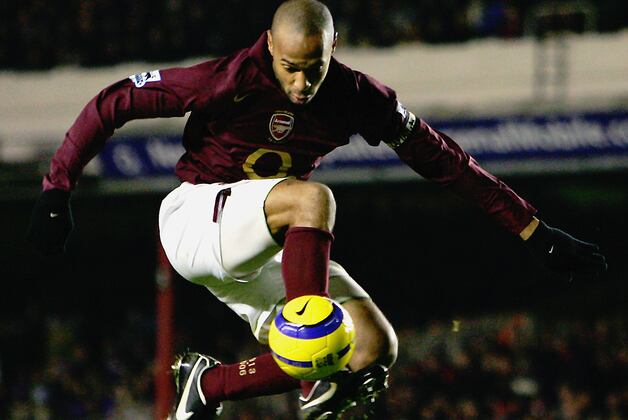 Arsenal FC: Power Ranking the 10 Coolest Kits in Gunners History