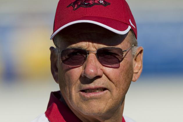 Arkansas Football: Razorbacks, John L. Smith Can't Lose to Louisiana-Monroe