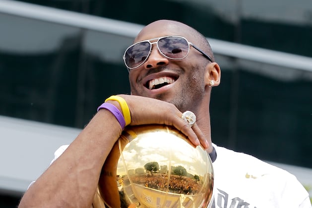 Best and Worst Case Scenarios for the L.A. Lakers in 2012-13