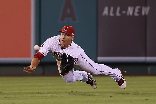 5 Elite MLB Rookies to Watch This Weekend in Pennant-Race Battles