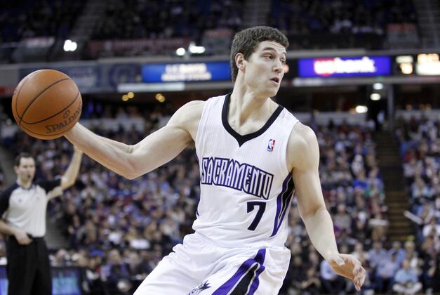 5 NBA Teams in Dire Need of a Uniform Change