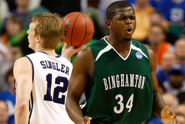 College Basketball: 6 Schools That Could Lose to High School Powerhouses