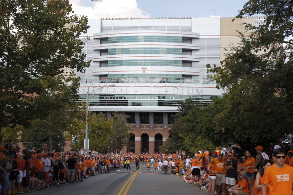 Akron Zips vs. Tennessee Volunteers: Complete Game Preview