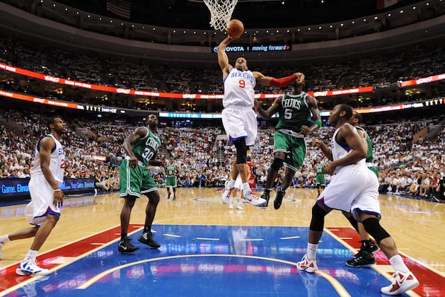 5 Most Amazing Dunkers in Philadelphia 76ers History