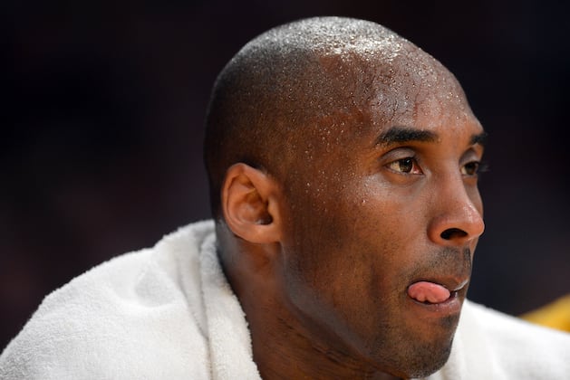 5 Reasons Why LA Lakers' New Stars Will Help Kobe Bryant Win 6th Title