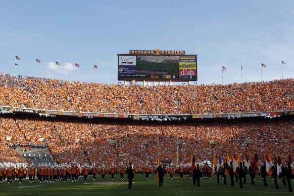 Tennessee Football: Grading All 22 Starters from the Akron Game