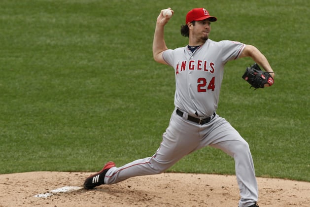 6 MLB Teams That'll Fight over Dan Haren and/or Ervin Santana in Free Agency