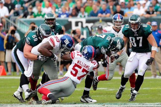 Giants vs. Eagles: A How-To Guide for the G-Men Stopping Michael Vick
