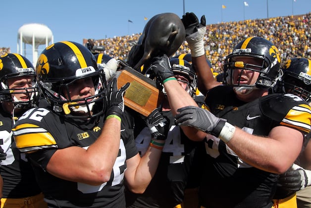 Iowa Football: Winners and Losers from the Week 5 Game Against Minnesota