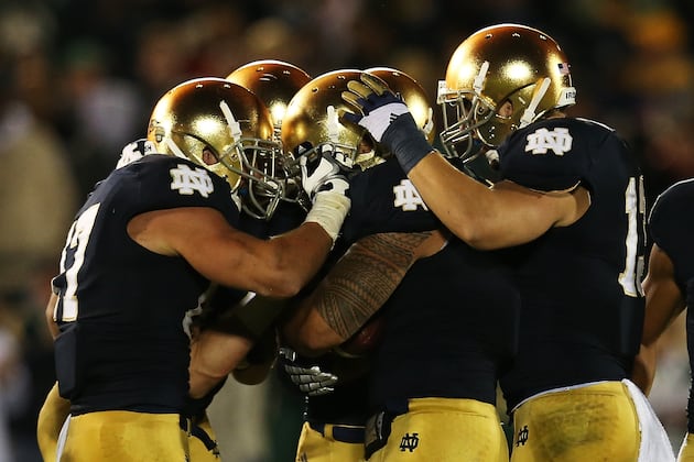 Notre Dame Football: 5 Players Who Will Carry Irish to BCS Bowl
