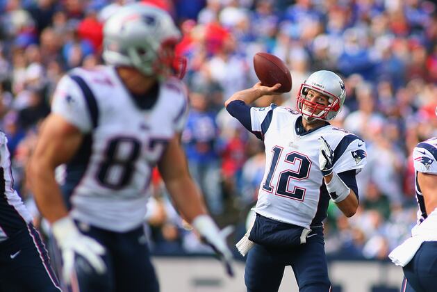 4 Ways Bill Belichick Can Spark New England Patriots' Offense