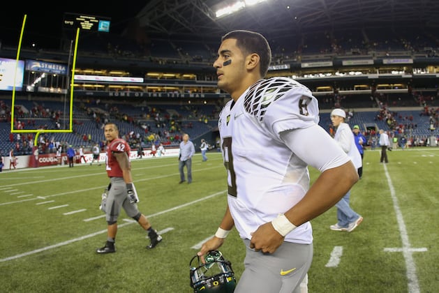 Oregon Ducks Football: Power Ranking the Ducks Uniforms so Far