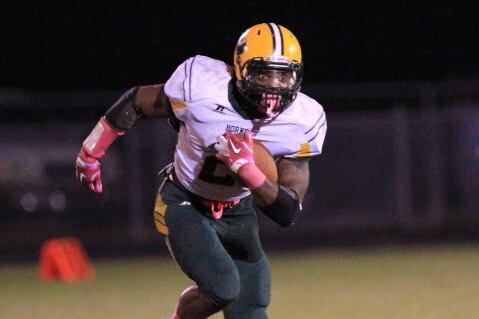 College Football Recruiting: 1 Weakness for Top 10 2013 Running Back Prospects