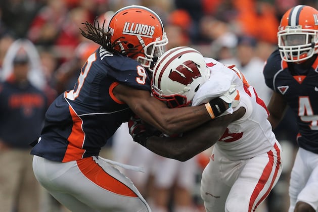 Bold Prediction: 3 Reasons Illinois Will Beat Wisconsin at Camp Randall Saturday