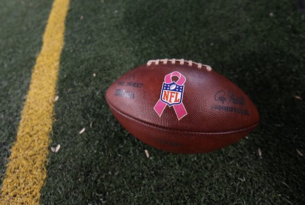 A Former Player's Perspective on the NFL's 10 Best Locker Room Guys