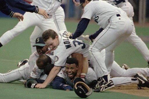 MLB Division Series: A Look Back at the 4 Teams to Rally from Down 0-2