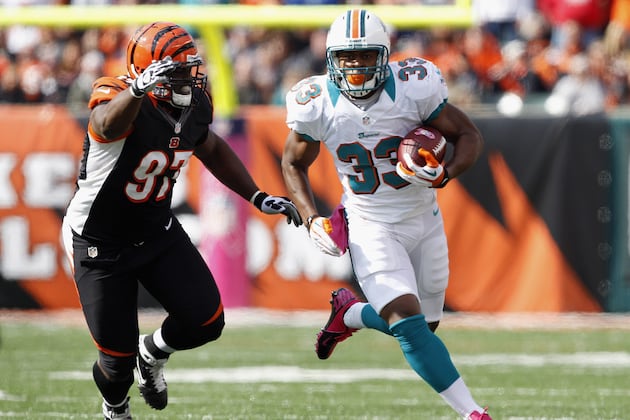 Daniel Thomas and the NFL's 4 Biggest Touchdown Vultures of 2012