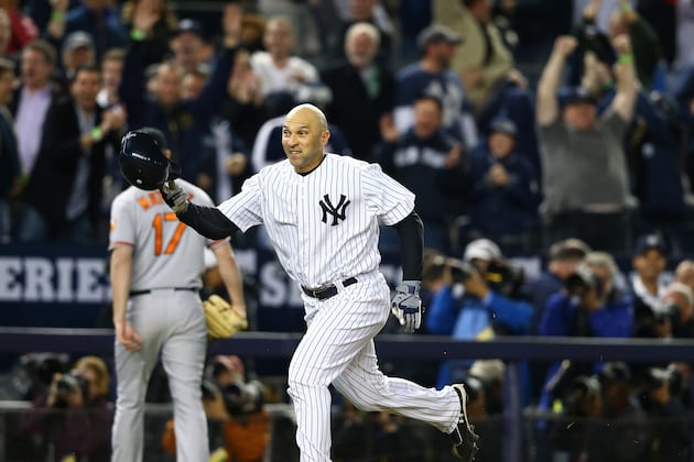 Looking Back at the Clutch Hits of Raul Ibanez in 2012