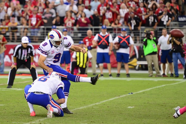 Buffalo Bills Edge Arizona Cardinals 19-16 in OT; Tied for 1st Place in AFC East